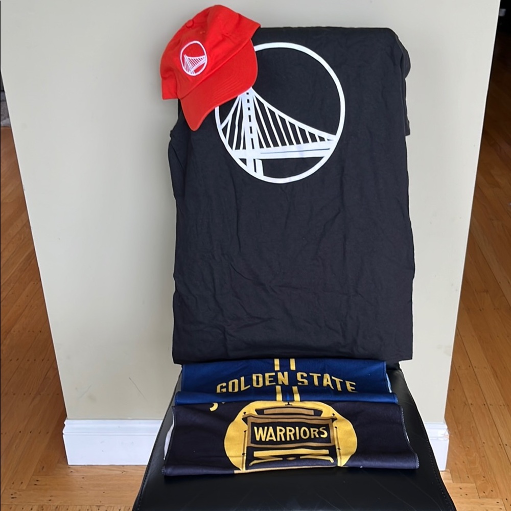GS Warriors T-Shirt in Black Medium, Orange cap, 2 towel bundle - ALL NEW